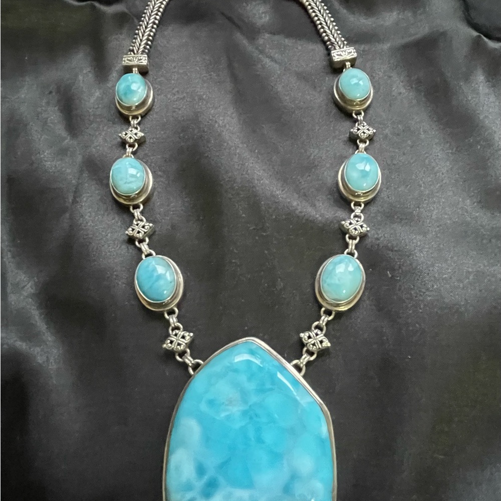 Stunning Marahlago Larimar Necklace